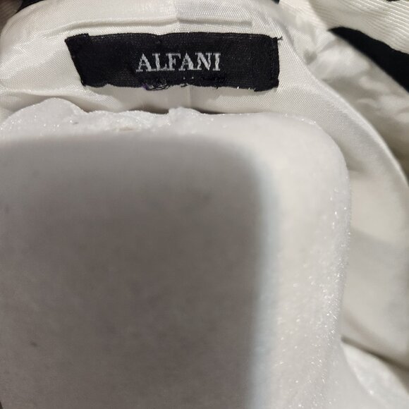 Women's Alfani Black and White Lined Belted Jacket with 3/4 Sleeves Size Medium - Picture 11 of 15